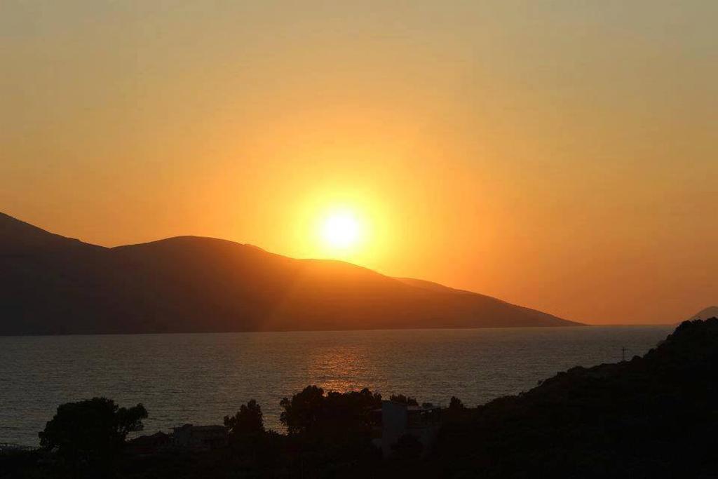 Residence Jazoj Vlorë Εξωτερικό φωτογραφία