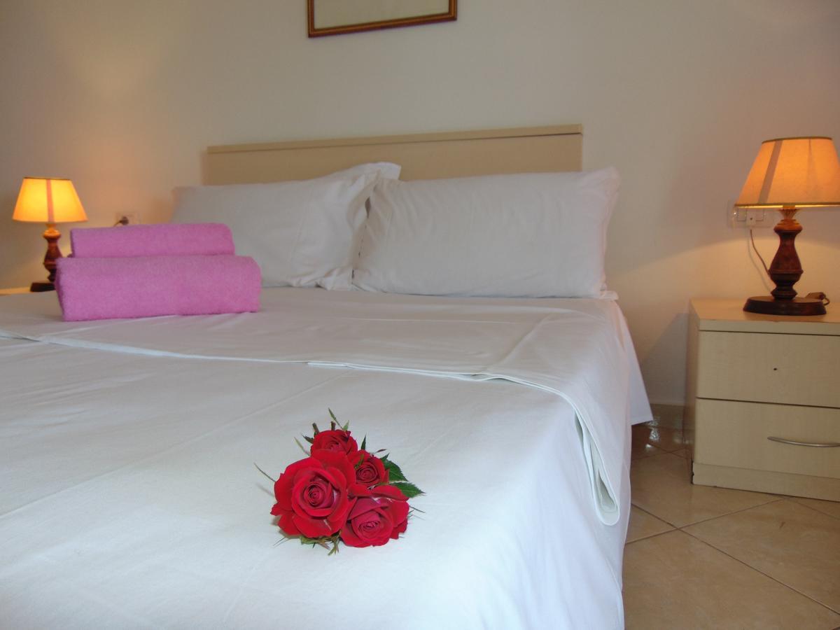 Residence Jazoj Vlorë Εξωτερικό φωτογραφία